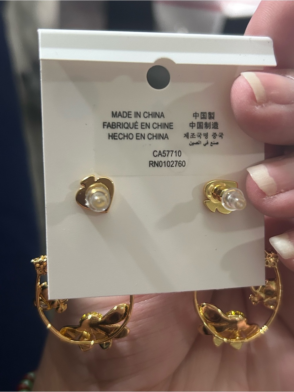 kate spade New York Daisy Hoop Drop Earrings - White & Gold - Picture 4 of 4